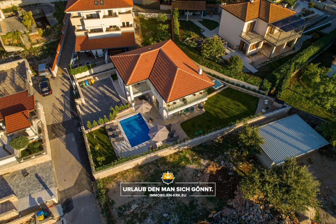 Villa Richard Malinska Extérieur photo