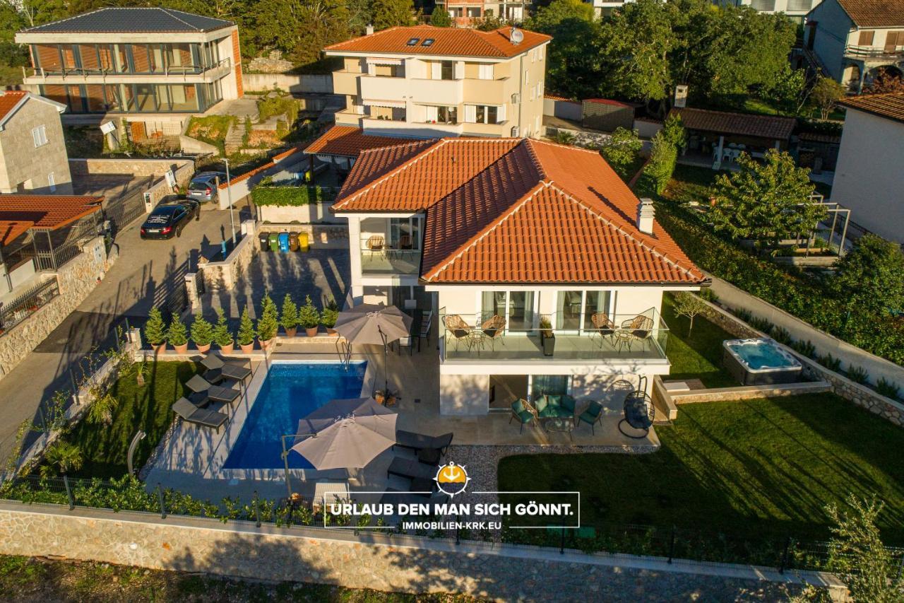 Villa Richard Malinska Extérieur photo